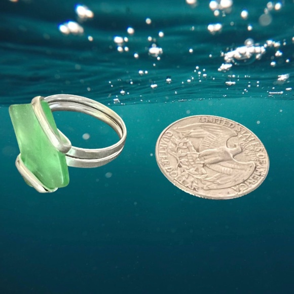 Green Pompano Beach Glass Freeform  Adjustable Ring - Picture 5 of 5
